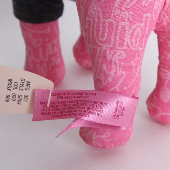 [RARE] Victoria's Secret  PINK - Collectible Puppy with a T-Shirt & Charm - Picture 7 of 12